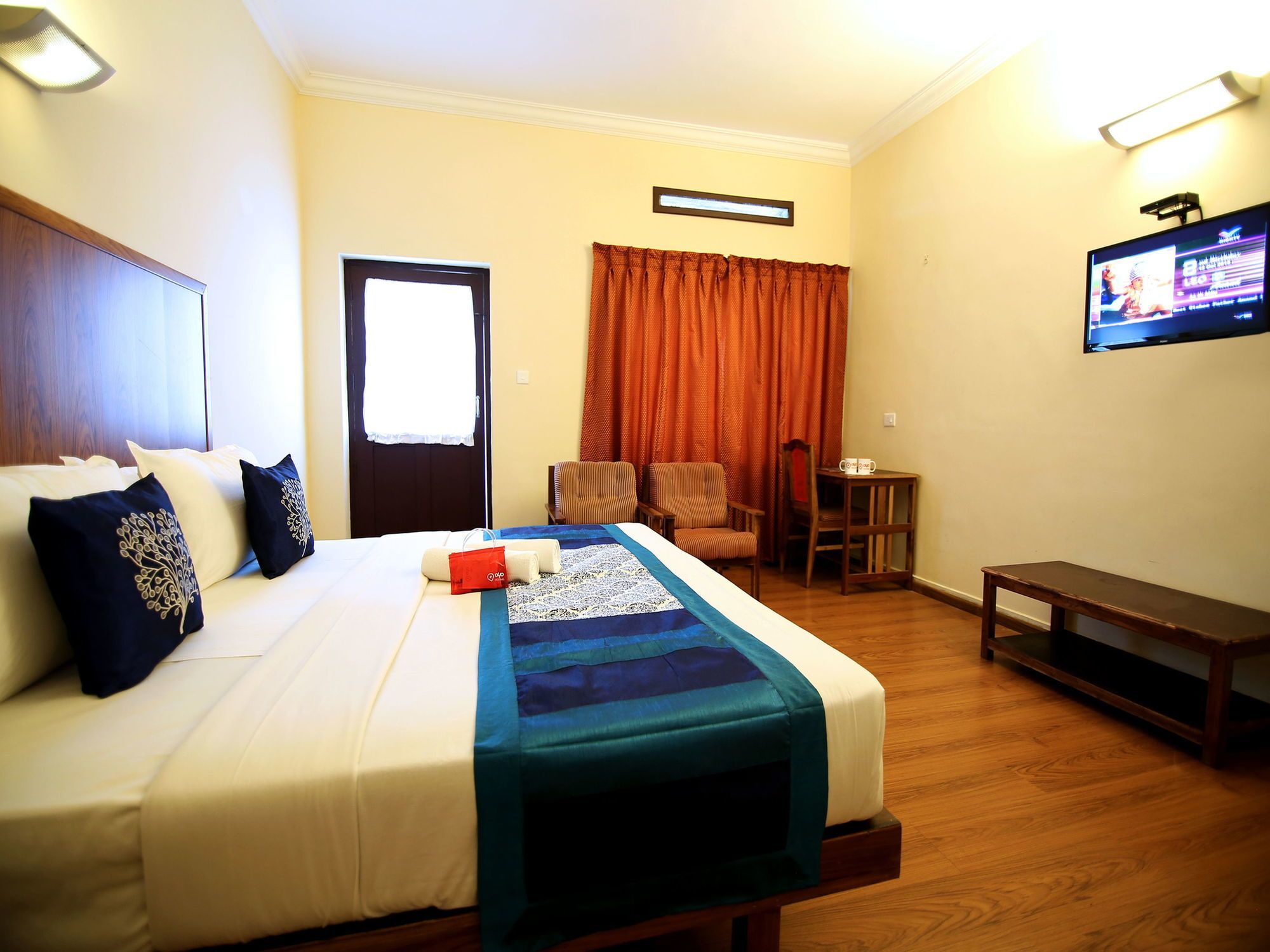 Oyo 2887 Hotel Sn International Kumily Ngoại thất bức ảnh